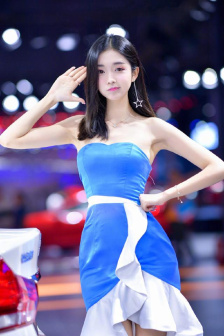 桃花洞口开香蕊落莓苔什么意思